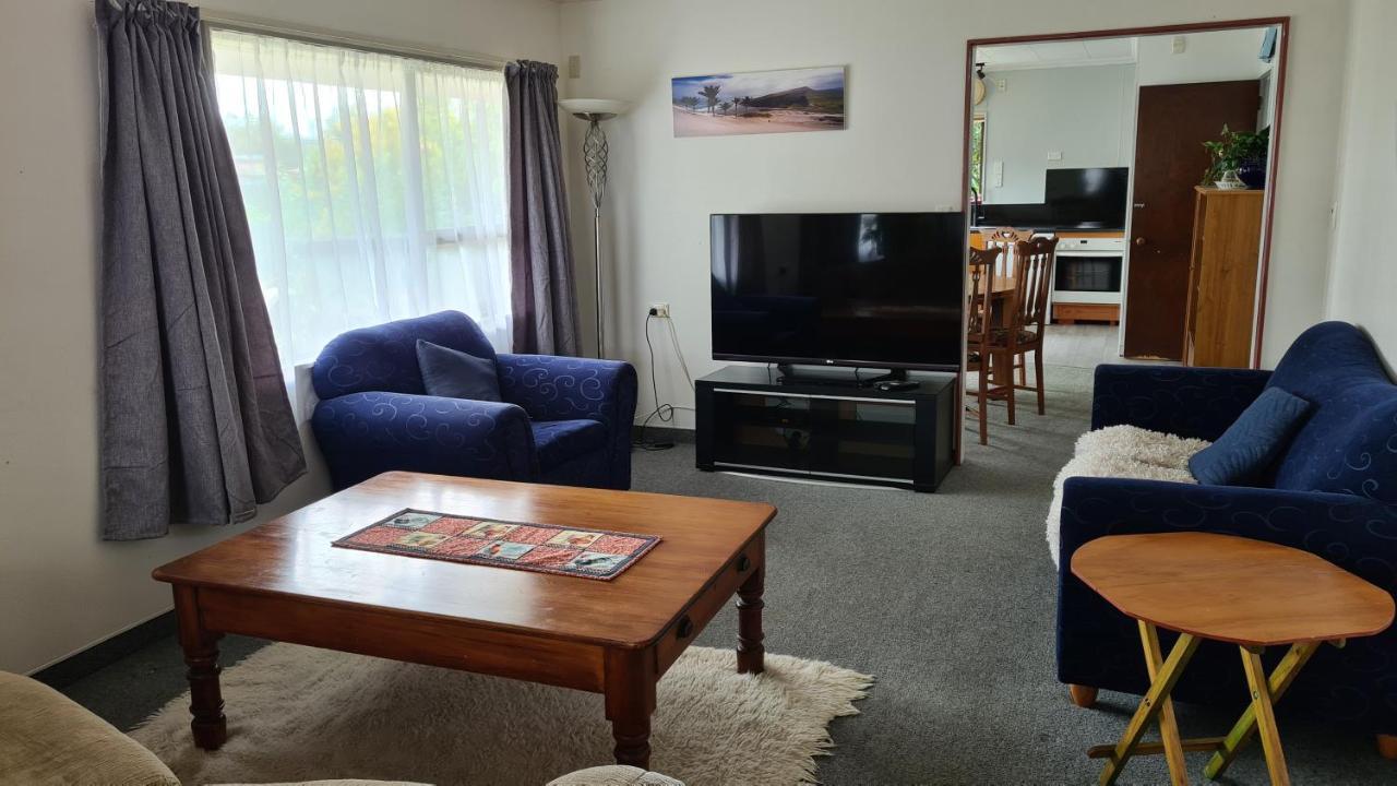 Golden Bay Motel Takaka Zewnętrze zdjęcie