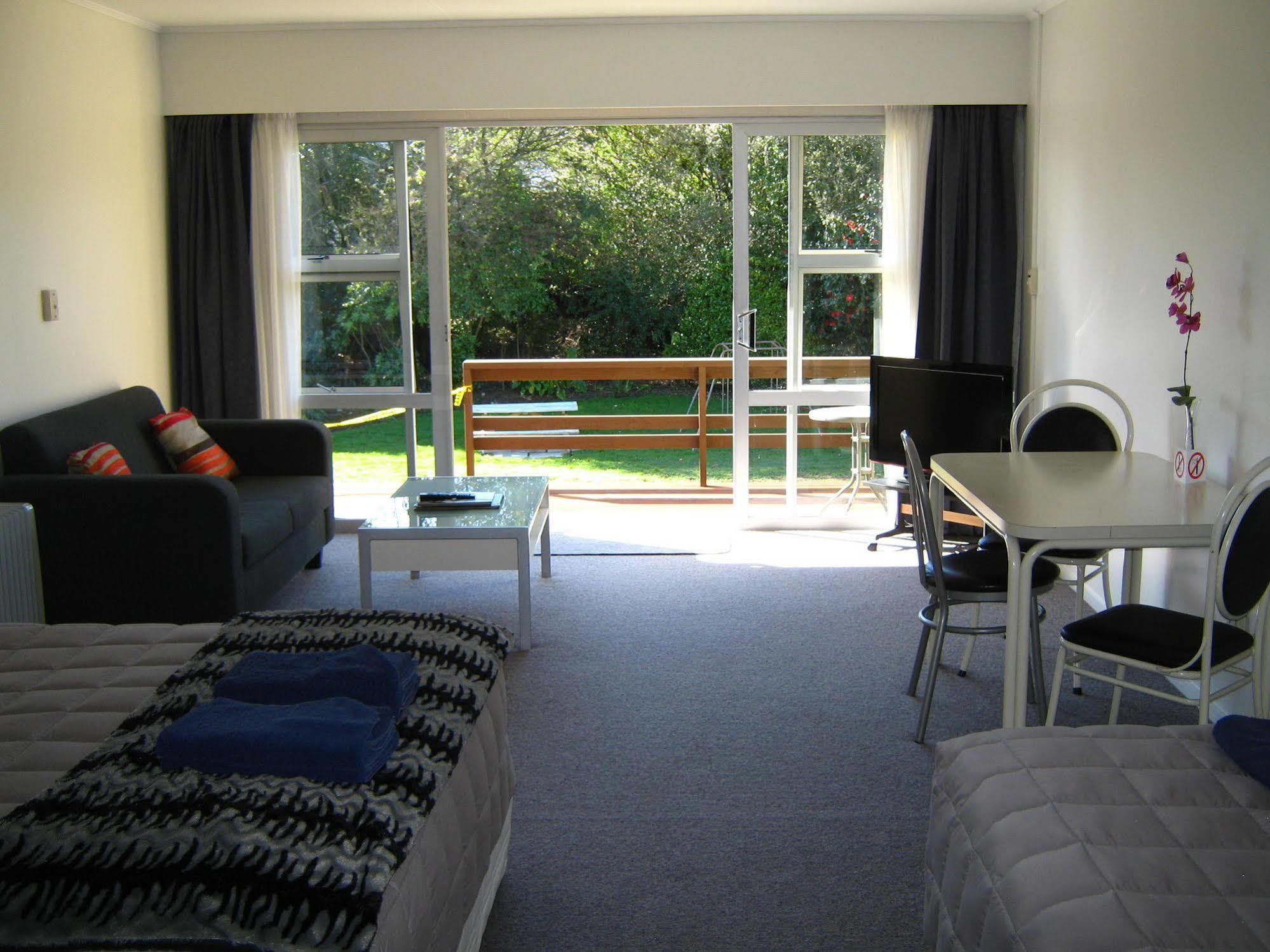 Golden Bay Motel Takaka Zewnętrze zdjęcie